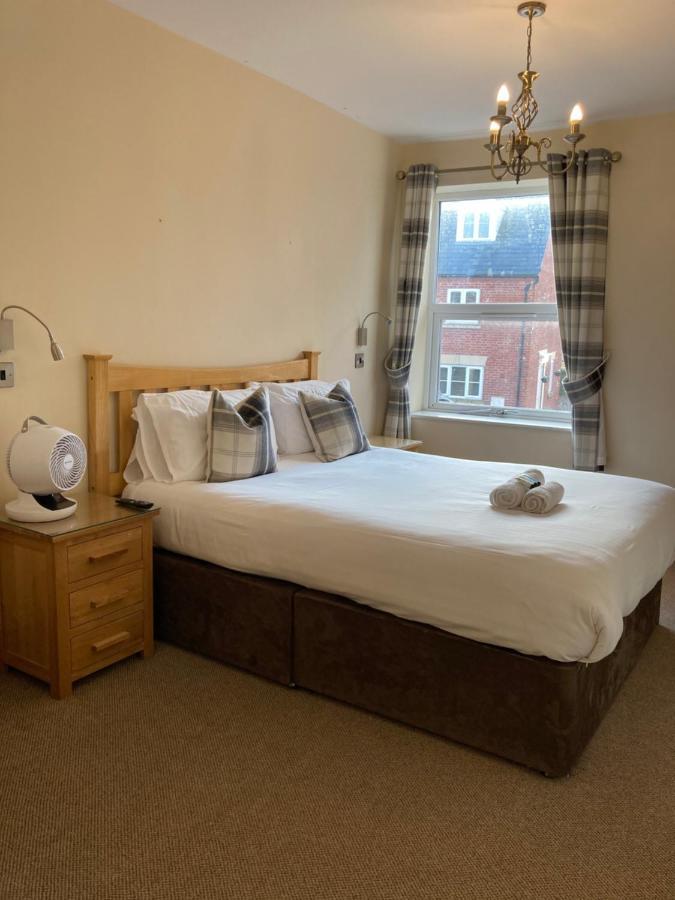Pepper Street Rooms Whitchurch  Exterior photo
